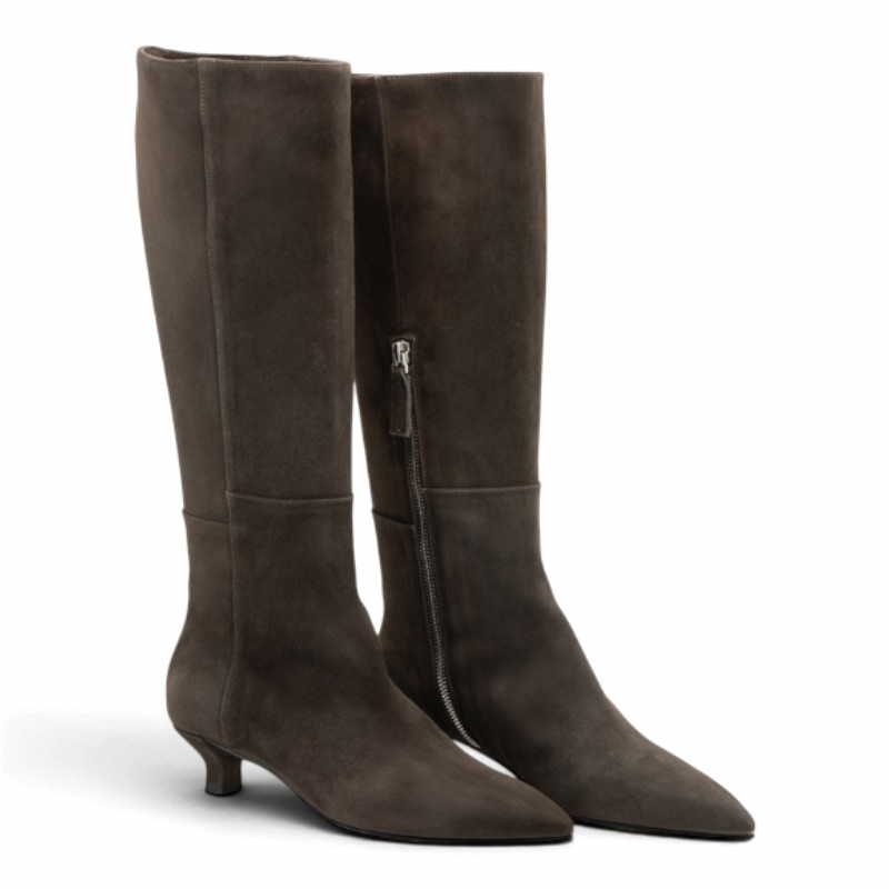 Louise | dusty brown